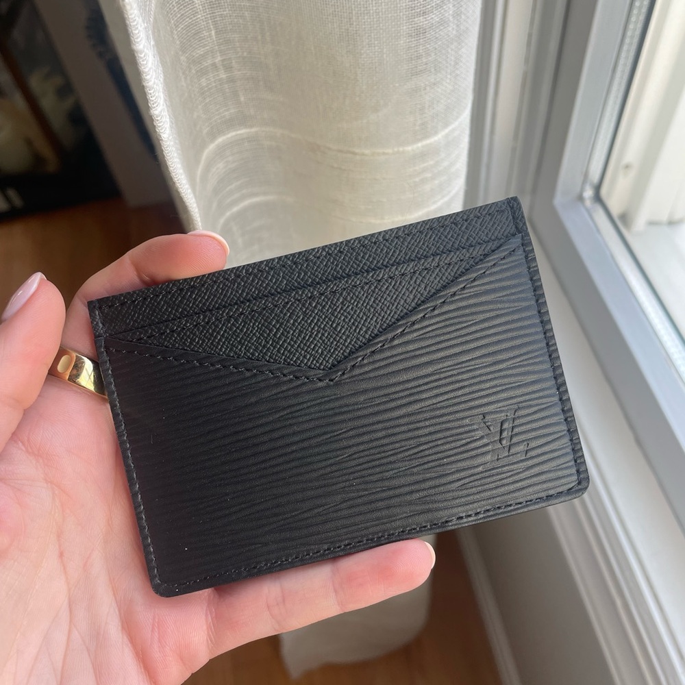 Neo Card Holder